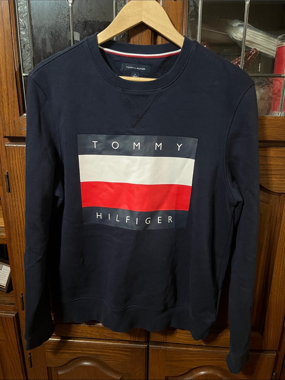 Tommy Hilfiger Fleece Crewneck Sweatshirt with Red & White Logo Panel Medium - Picture 4 of 7